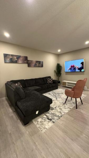 Luxurious 4BR Villa - 2 Master Bedrooms Ensuite!